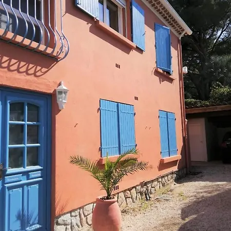 Beaux Appartements 3 Pieces Avec Espaces Exterieurs Et Parking - Proche Plage Hyères Exterior foto