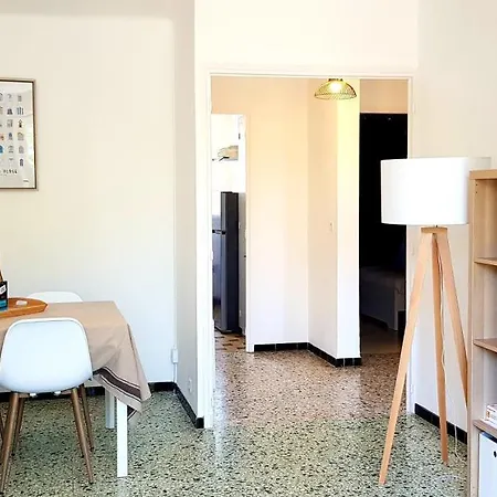 Beaux Appartements 3 Pieces Avec Espaces Exterieurs Et Parking - Proche Plage Hyères Exterior foto