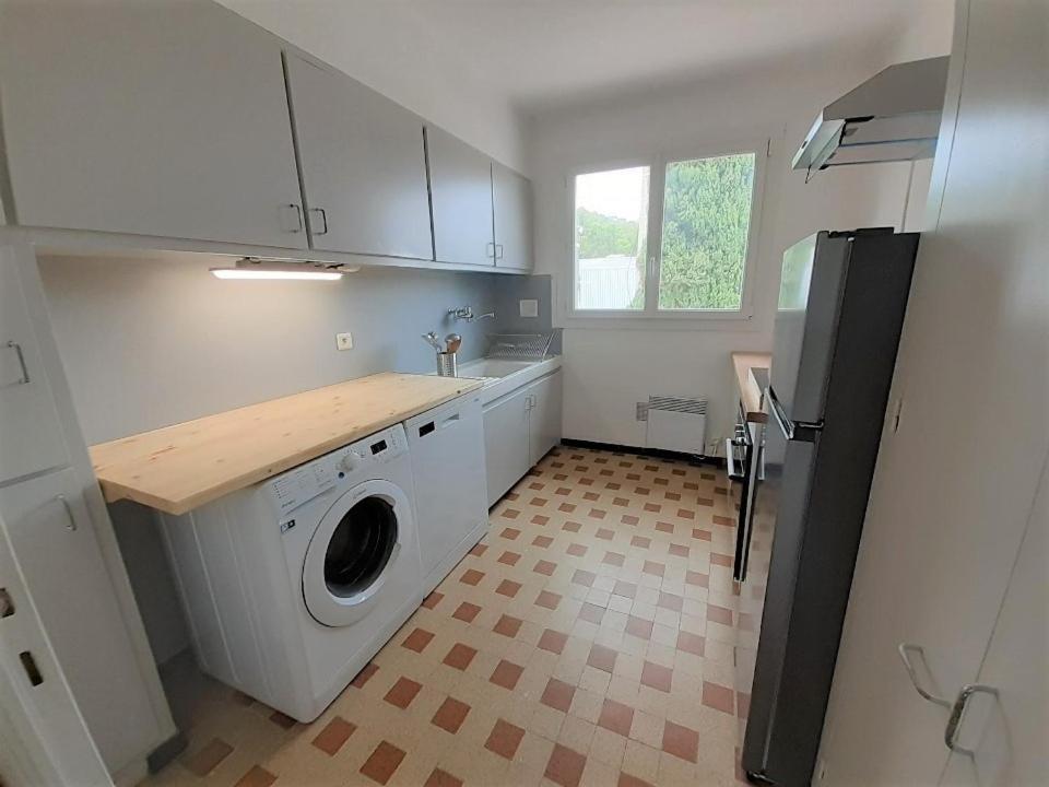Beaux 3 Pieces Avec Espaces Exterieurs Et Parking - Proche * Hyeres